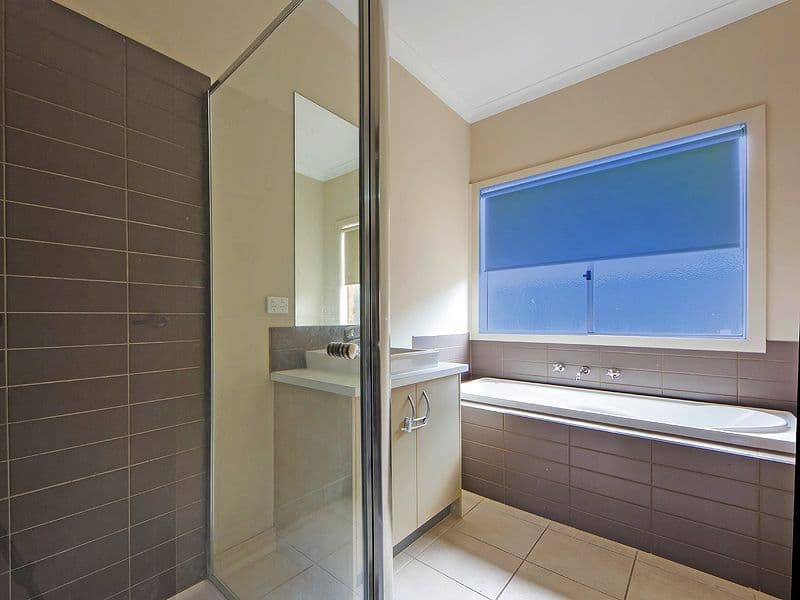 7 Elsmore Street, TARNEIT VIC 3029, Tarneit - Thumbnail 4
