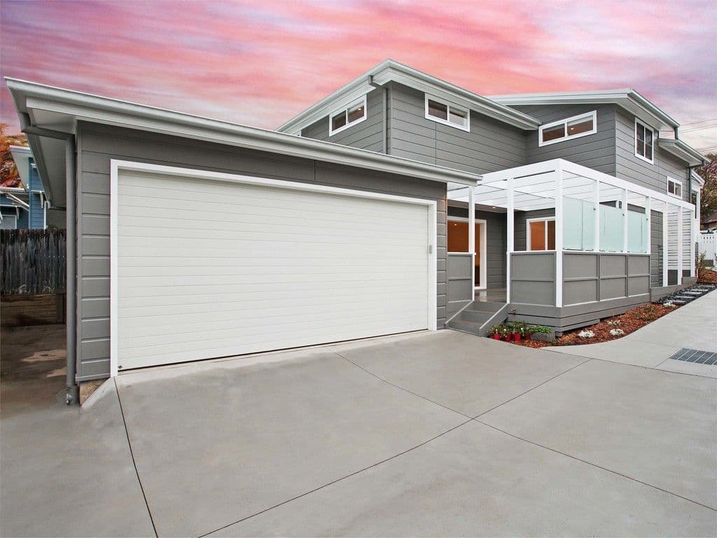 9 Raymond Road, Thirroul NSW 2515, Thirroul - Thumbnail 2