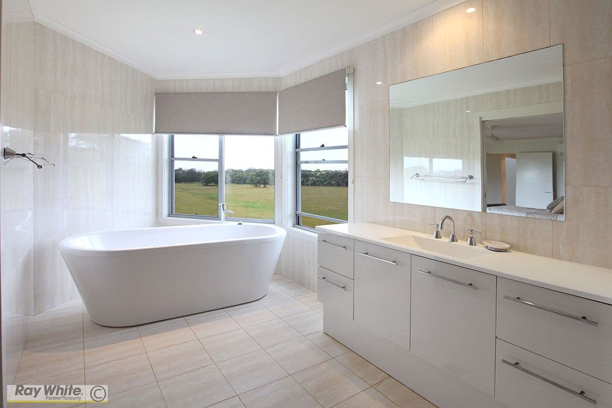 35 Sapphire Parade, Diamond Beach - Thumbnail 8