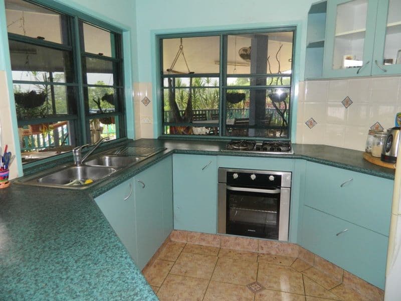 22-24 Prospector Close, GOLDSBOROUGH QLD 4865, Goldsborough - Thumbnail 2
