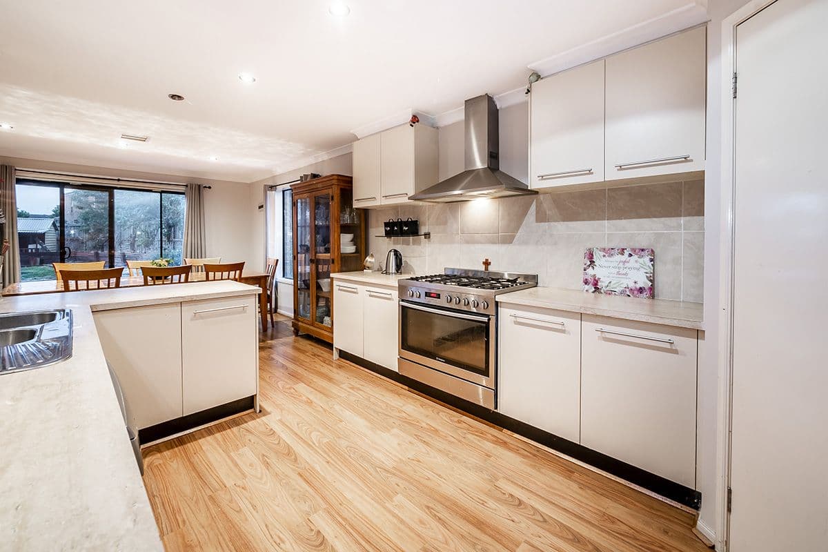 14 Hal Porter Terrace, Lynbrook VIC 3975, Lynbrook - Thumbnail 2