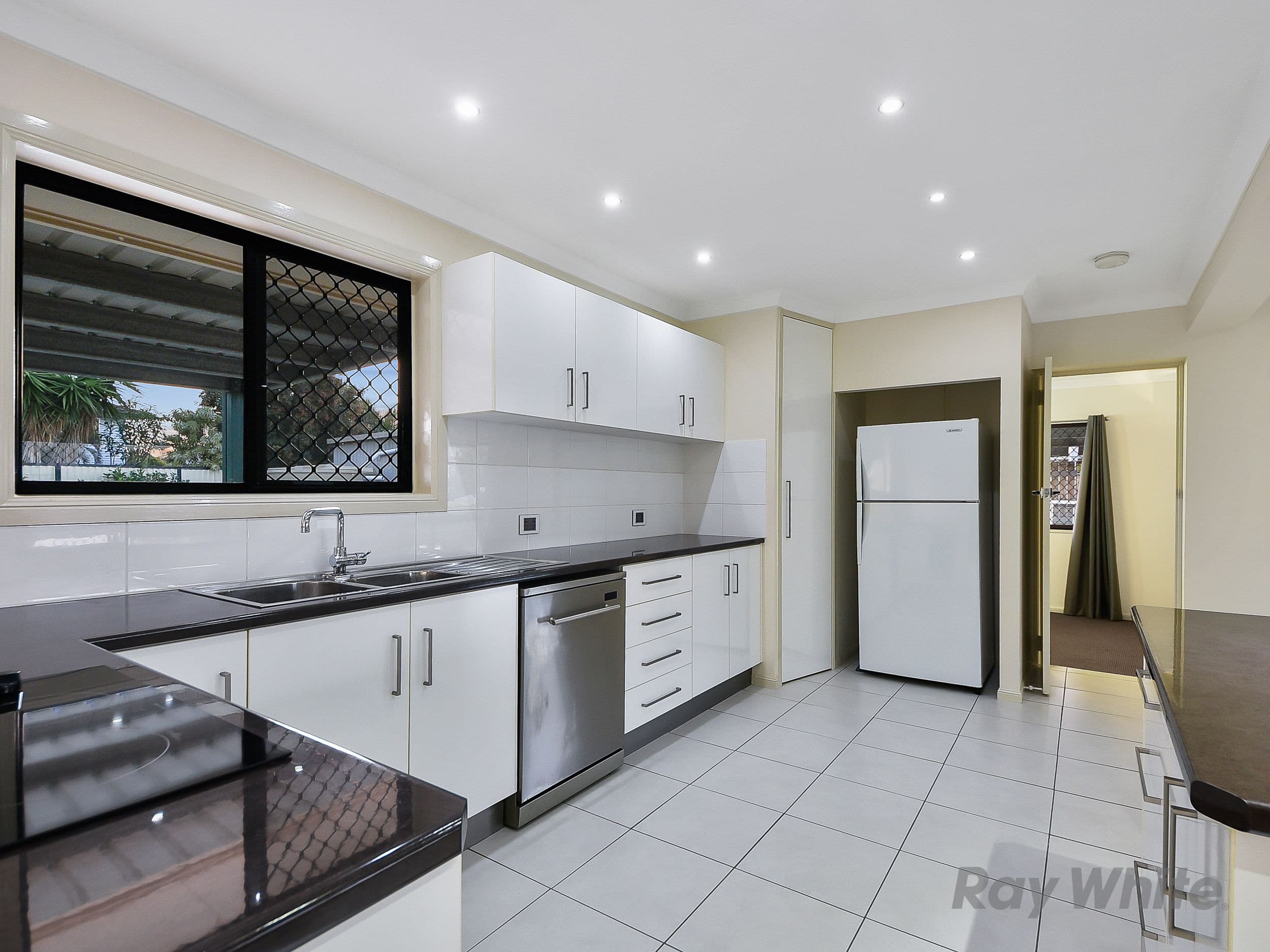 16 Watling Street, Bald Hills QLD 4036, Bald Hills - Thumbnail 6