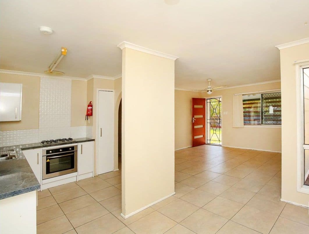 9 Tarlo Street, Eagleby QLD 4207, Eagleby - Thumbnail 2