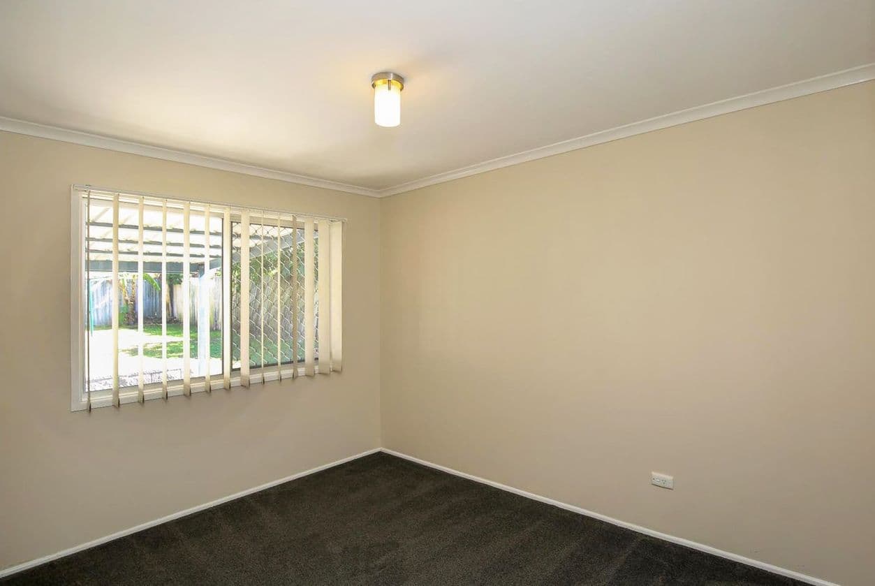 9 Tarlo Street, Eagleby QLD 4207, Eagleby - Thumbnail 3