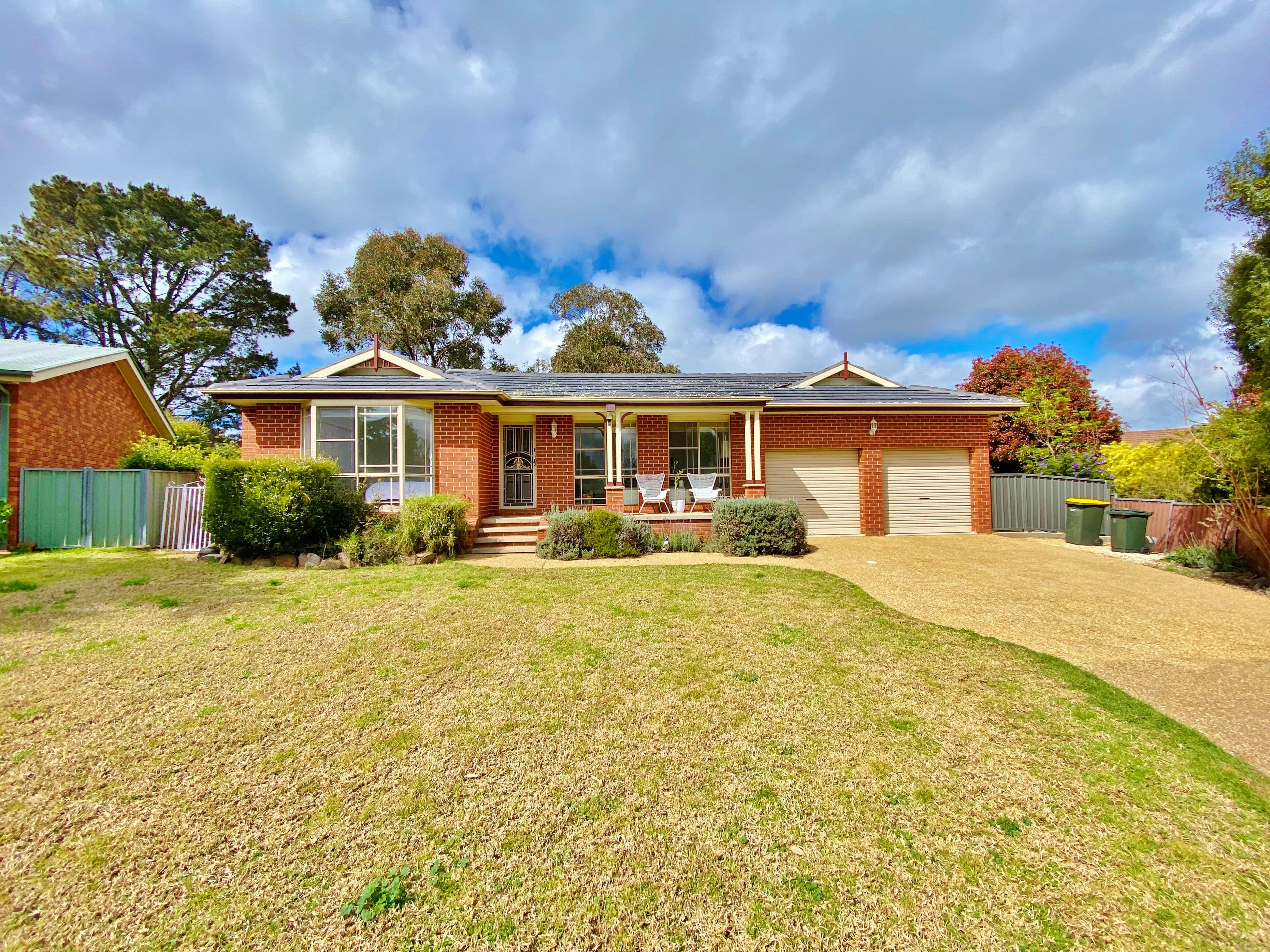 10 Samuel Court, Young NSW 2594, Young - Image 1