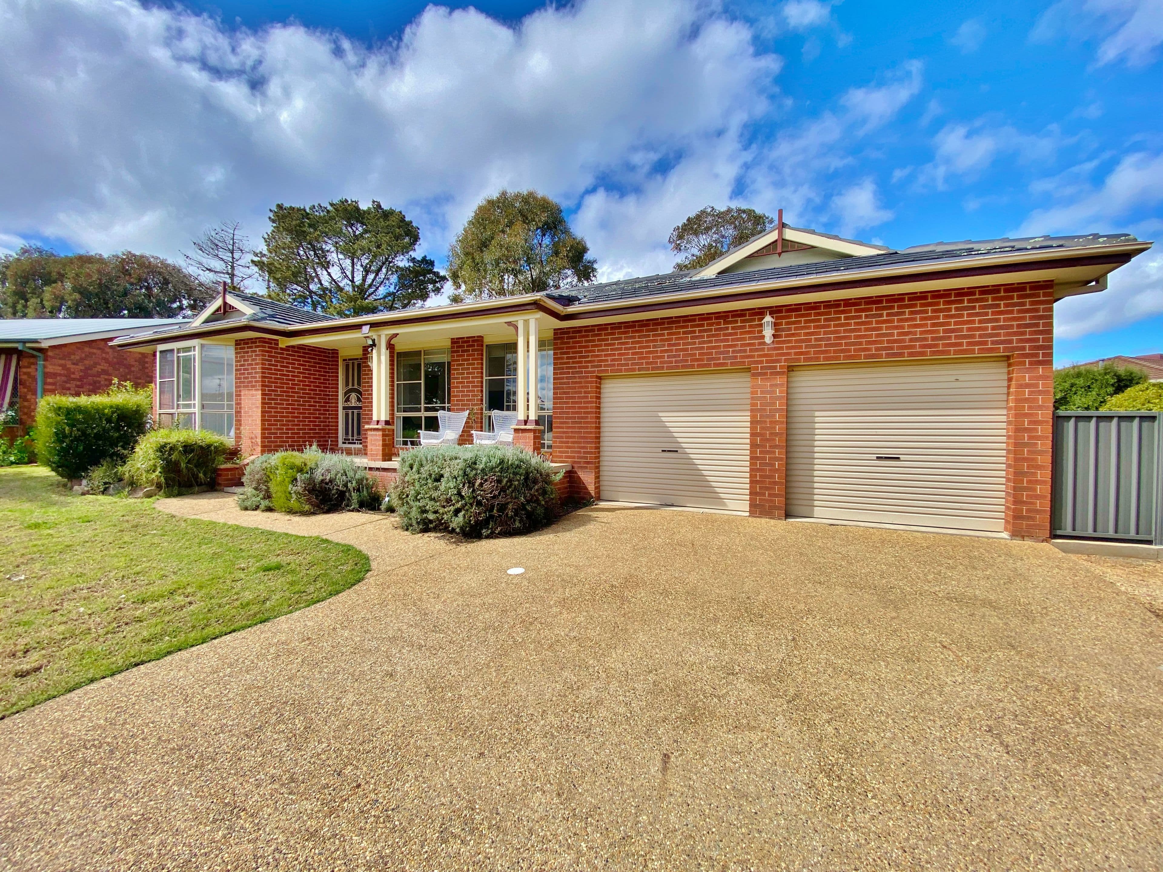 10 Samuel Court, Young NSW 2594, Young - Thumbnail 2