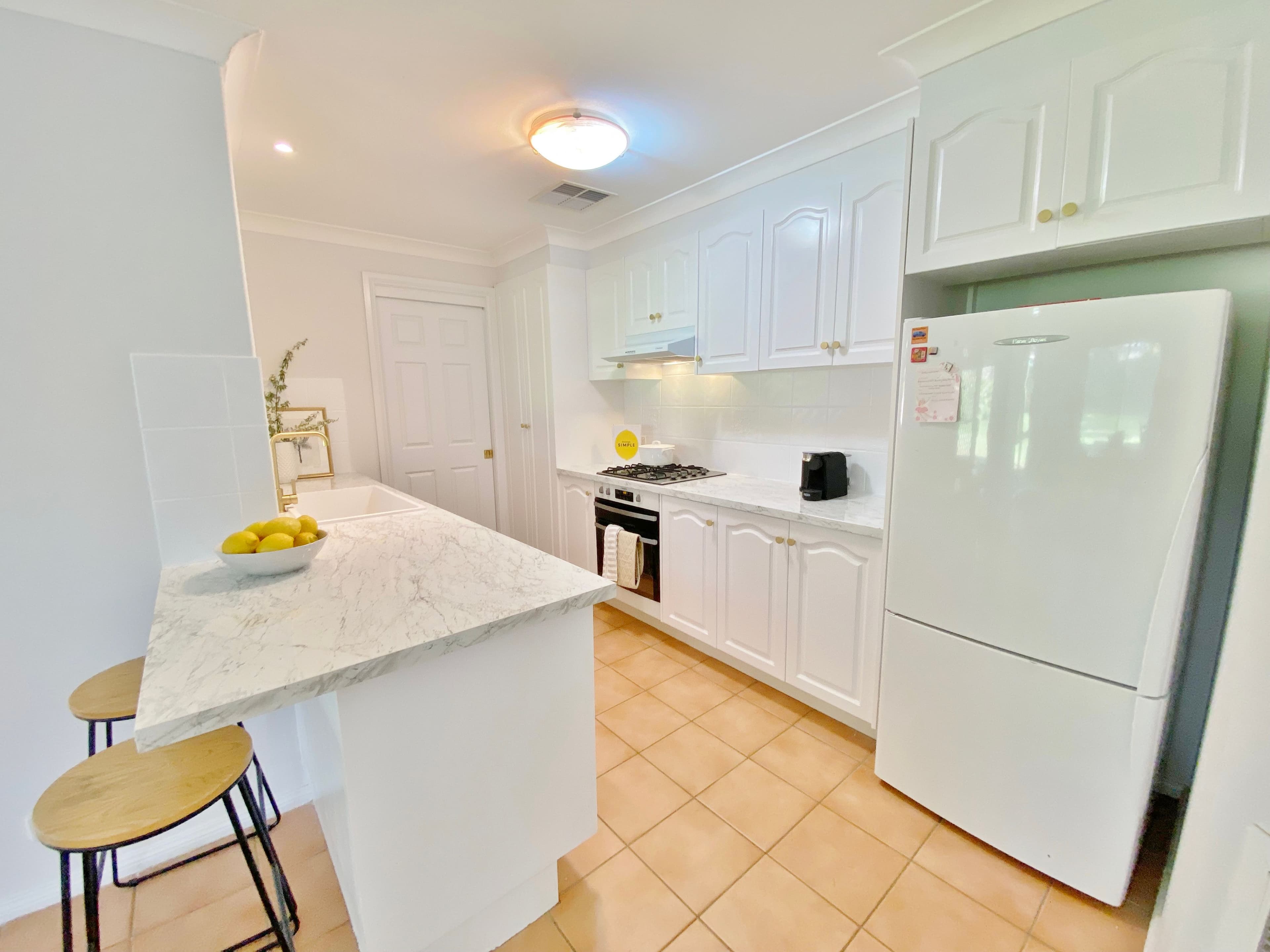 10 Samuel Court, Young NSW 2594, Young - Thumbnail 4