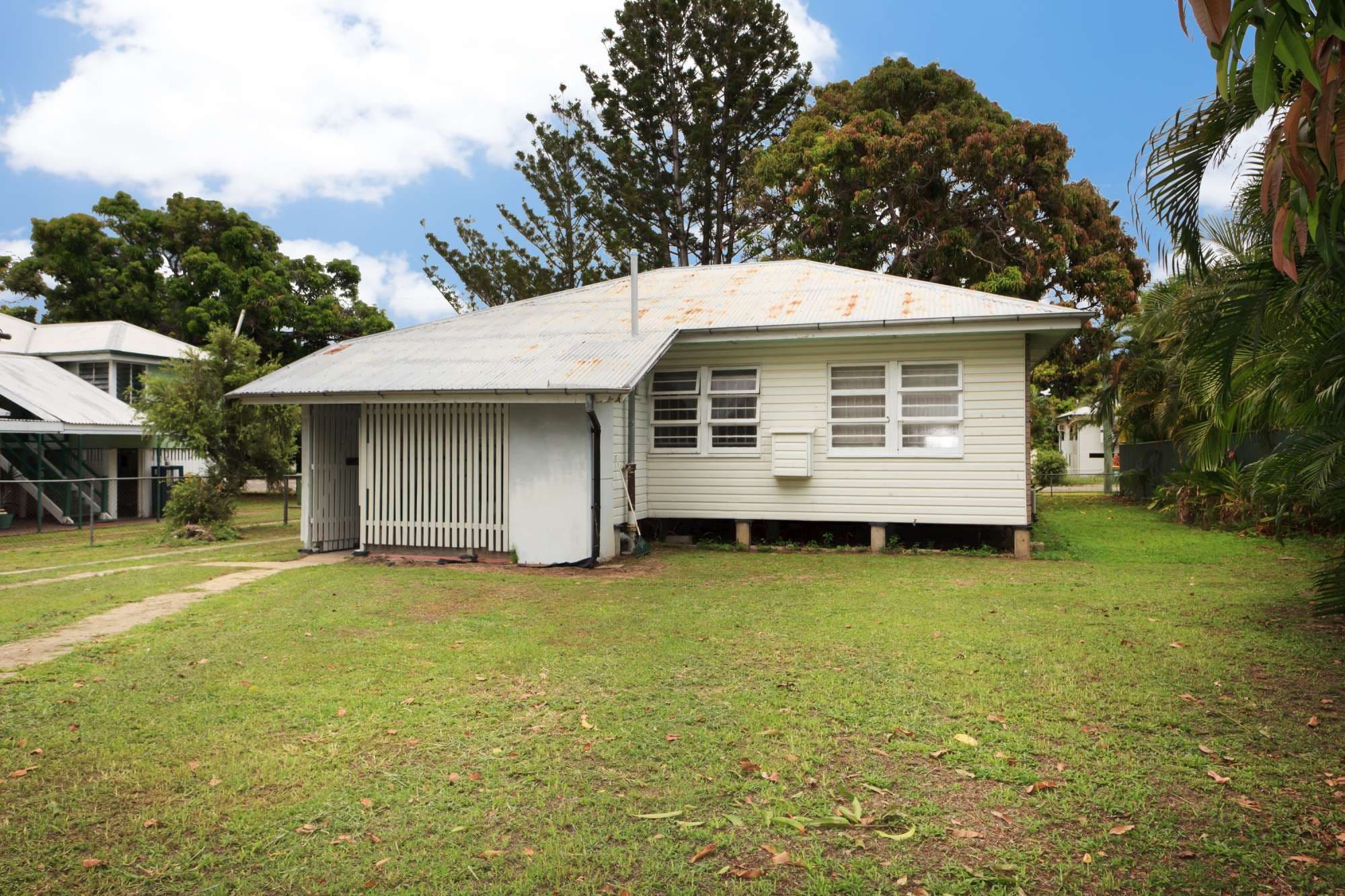 51 Henry Street, WEST END QLD 4810, West End - Thumbnail 4