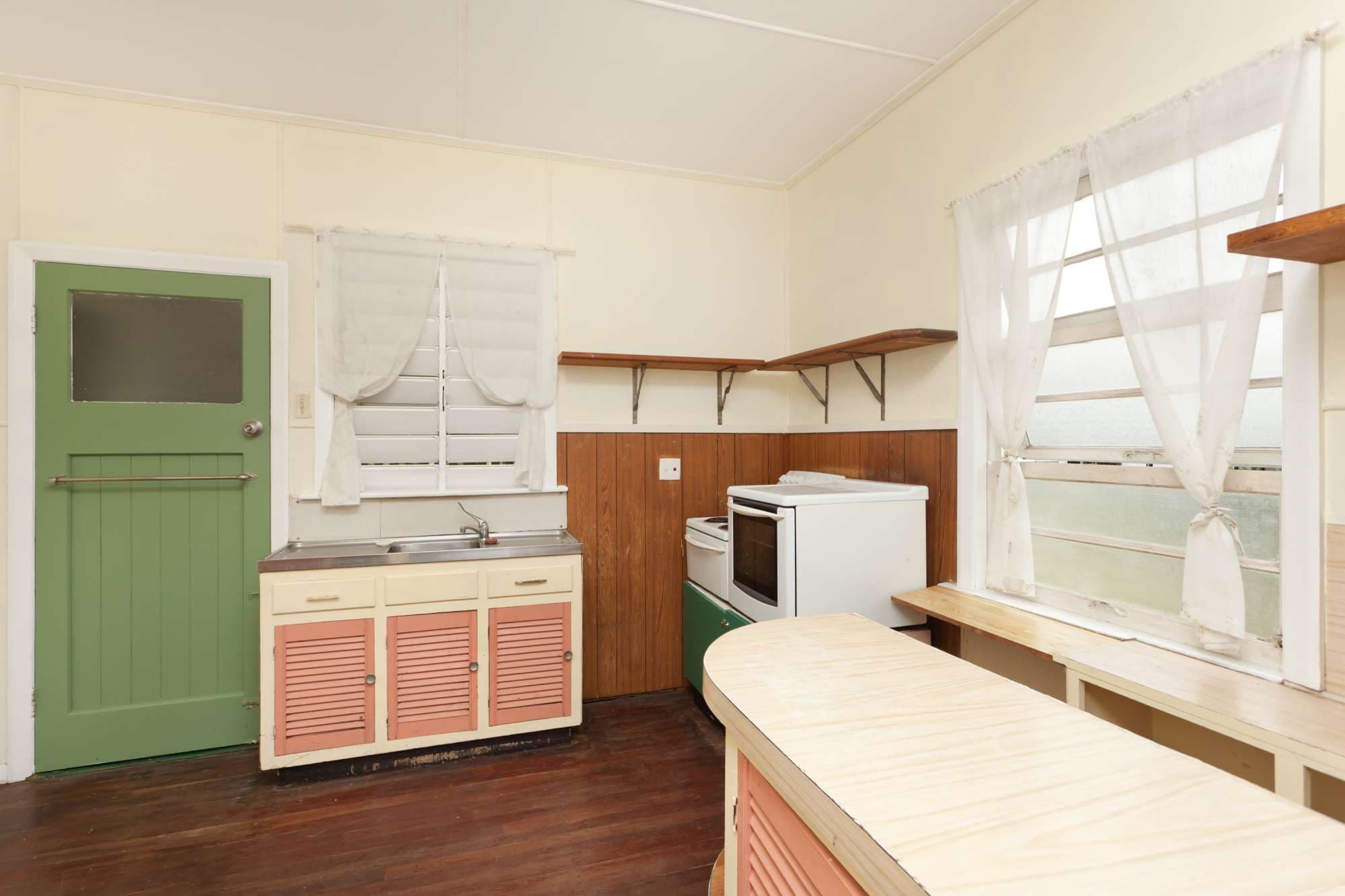 51 Henry Street, WEST END QLD 4810, West End - Thumbnail 5