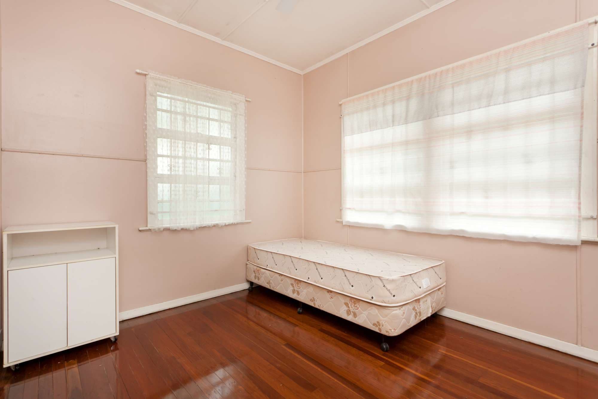 51 Henry Street, WEST END QLD 4810, West End - Thumbnail 7