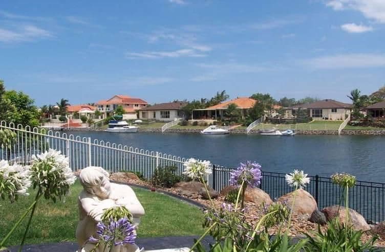 39 Saltwater Terrace, HELENSVALE QLD 4212, Helensvale - Thumbnail 2