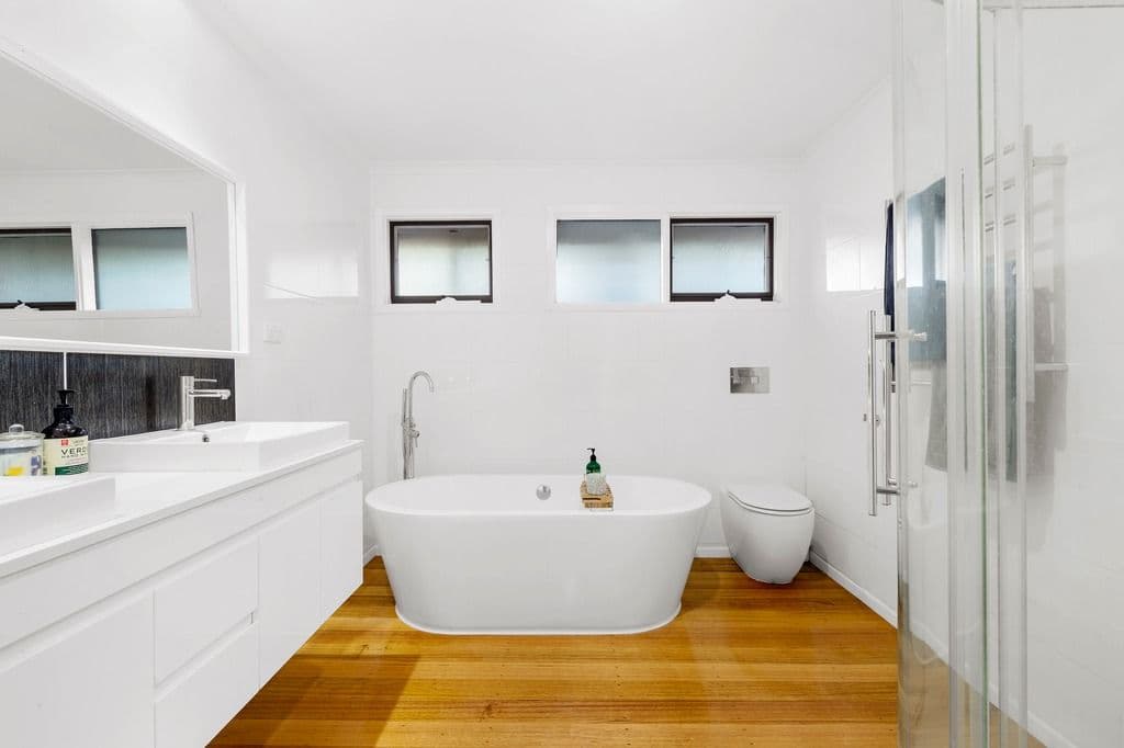 139 Mountain View Road, Briar Hill VIC 3088, Briar Hill - Thumbnail 4