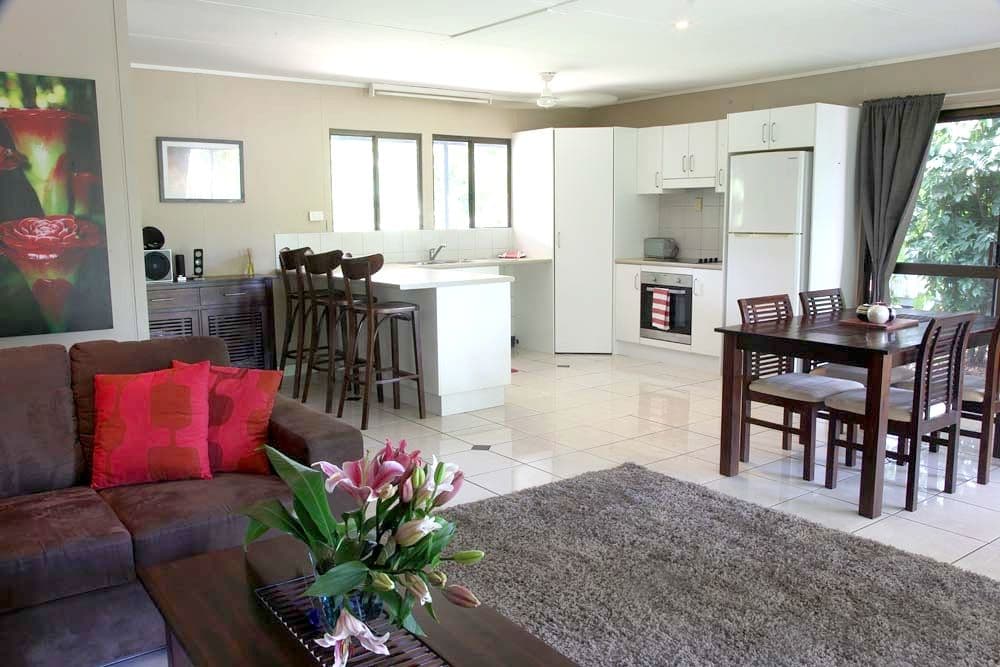 19 Pioneer Street, Bingil Bay QLD 4852, Bingil Bay - Thumbnail 7