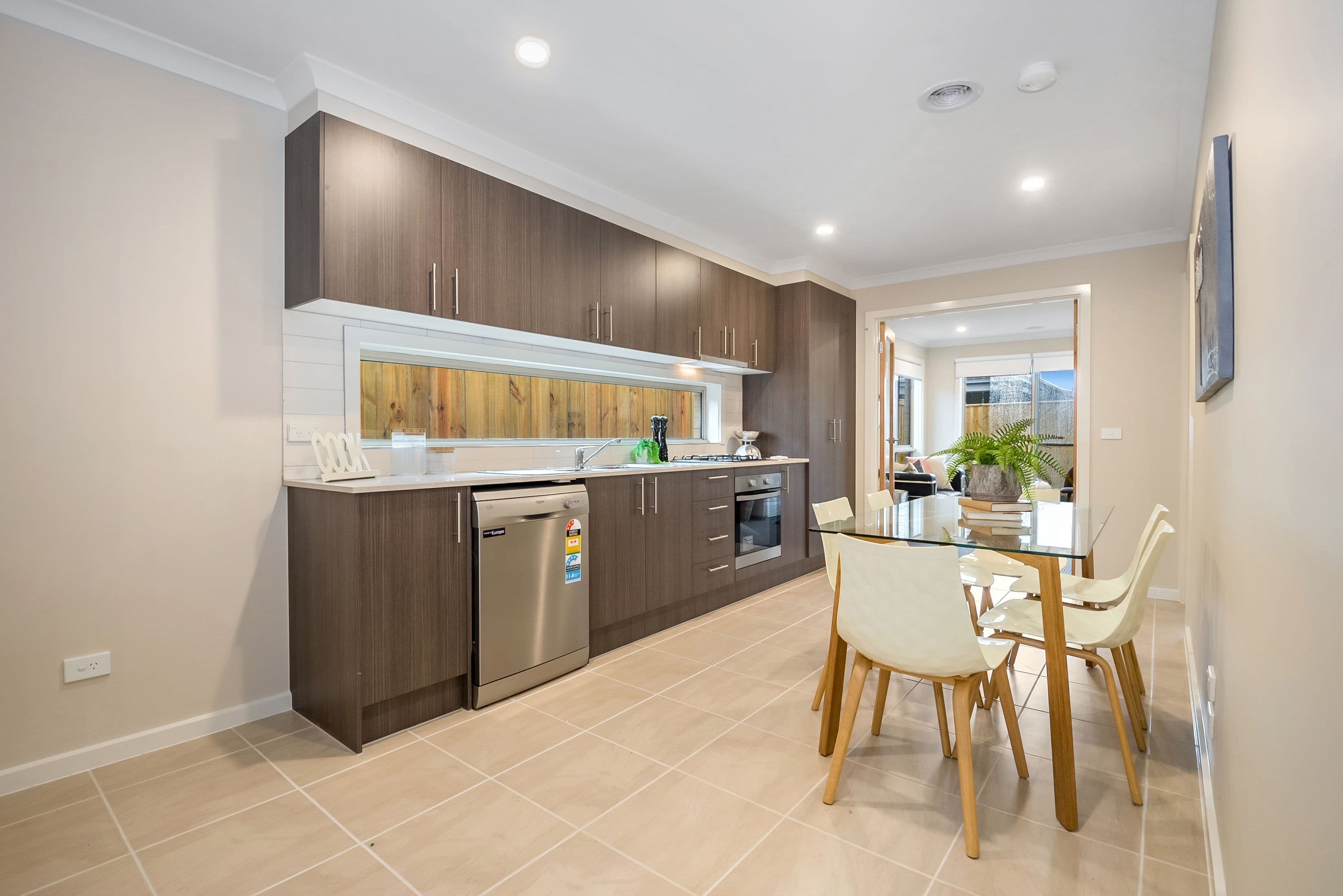 12 Bendoc Street, WOLLERT VIC 3750, Wollert - Thumbnail 3