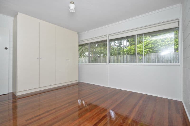 110 McIlwraith Avenue, NORMAN PARK QLD 4170, Norman Park - Thumbnail 4