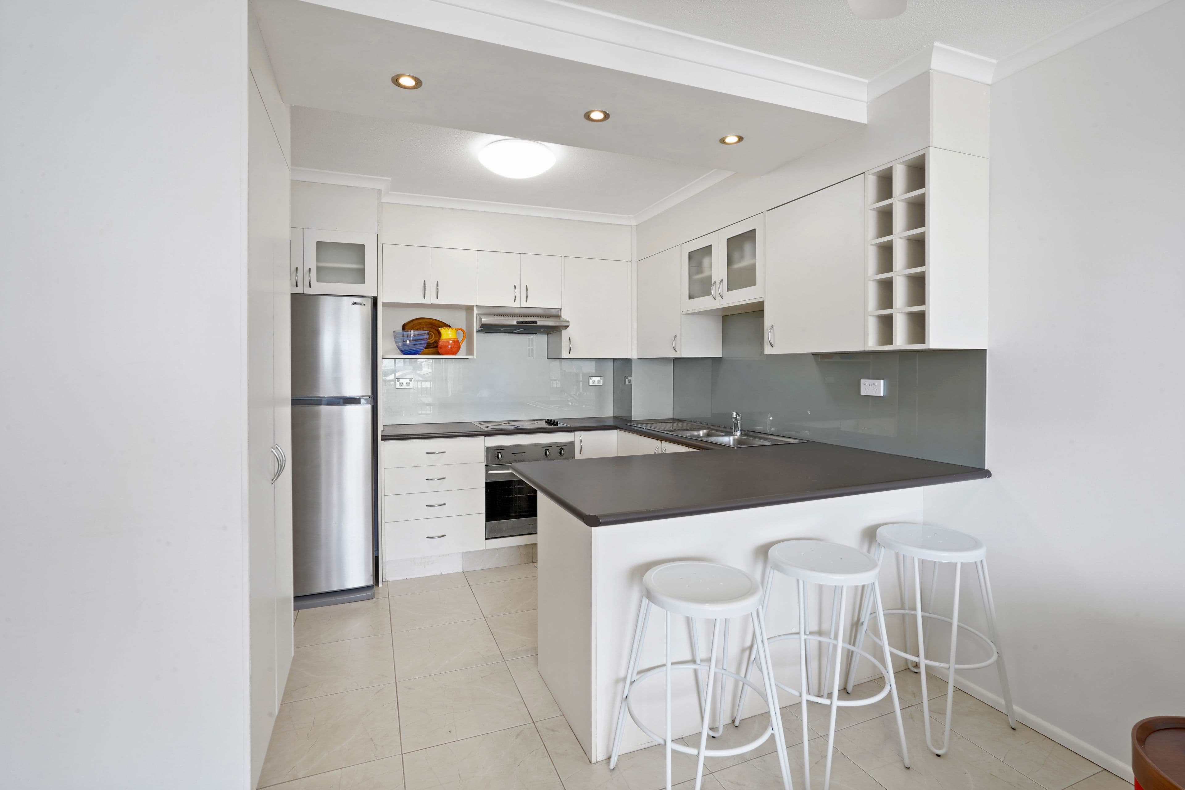 6 Venice Street, Mermaid Beach QLD 4218, Mermaid Beach - Thumbnail 6