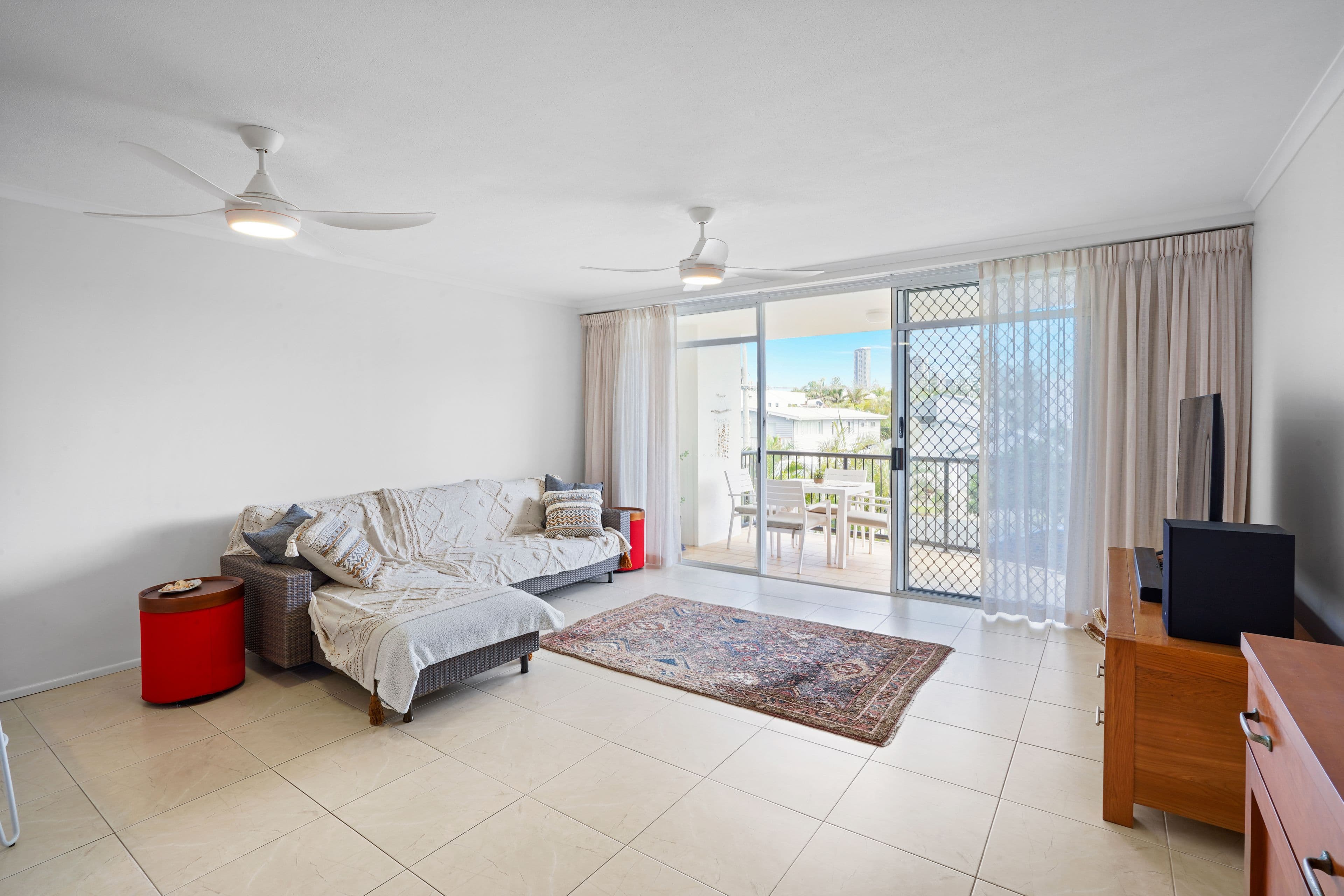 6 Venice Street, Mermaid Beach QLD 4218, Mermaid Beach - Thumbnail 7