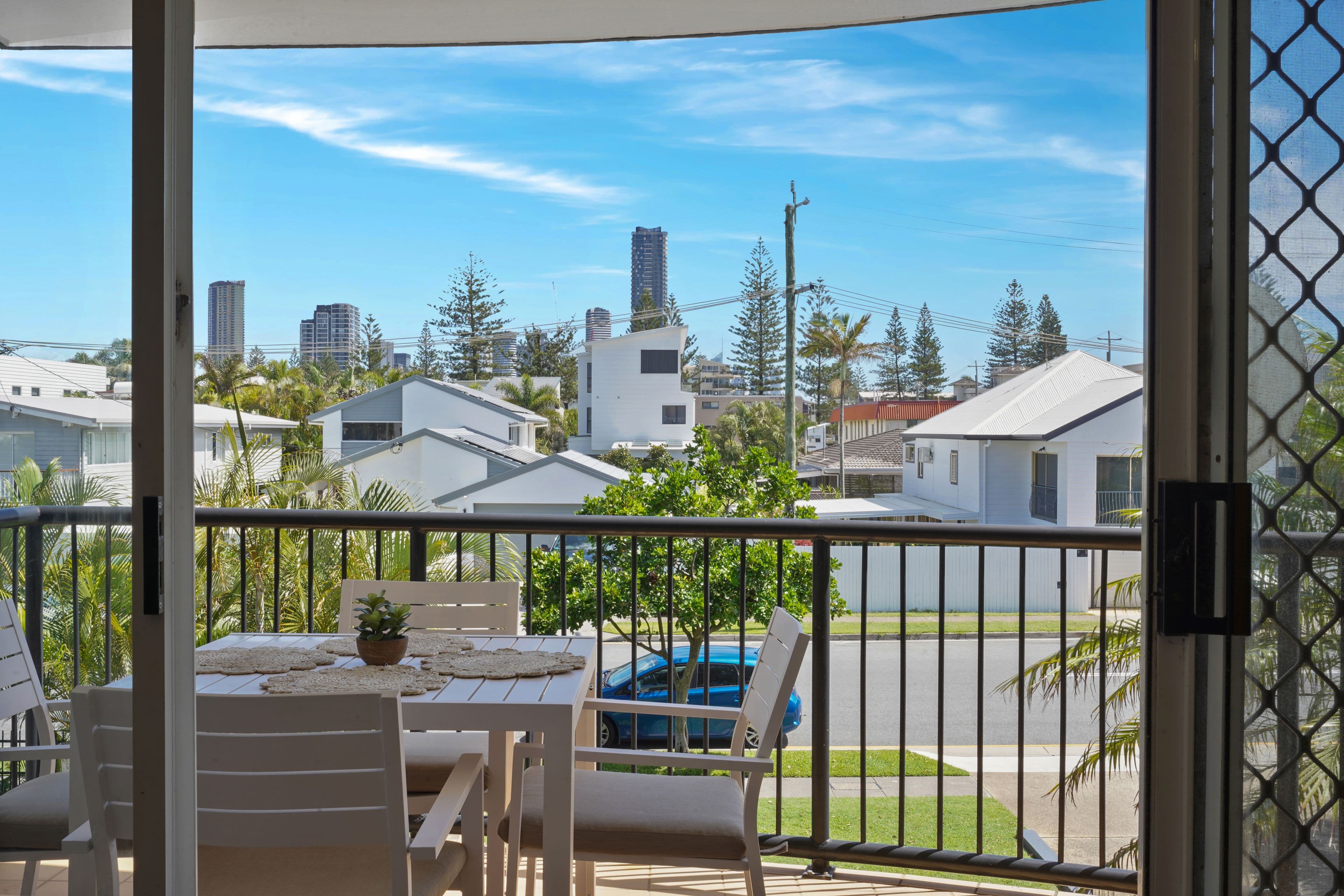 6 Venice Street, Mermaid Beach QLD 4218, Mermaid Beach - Thumbnail 8