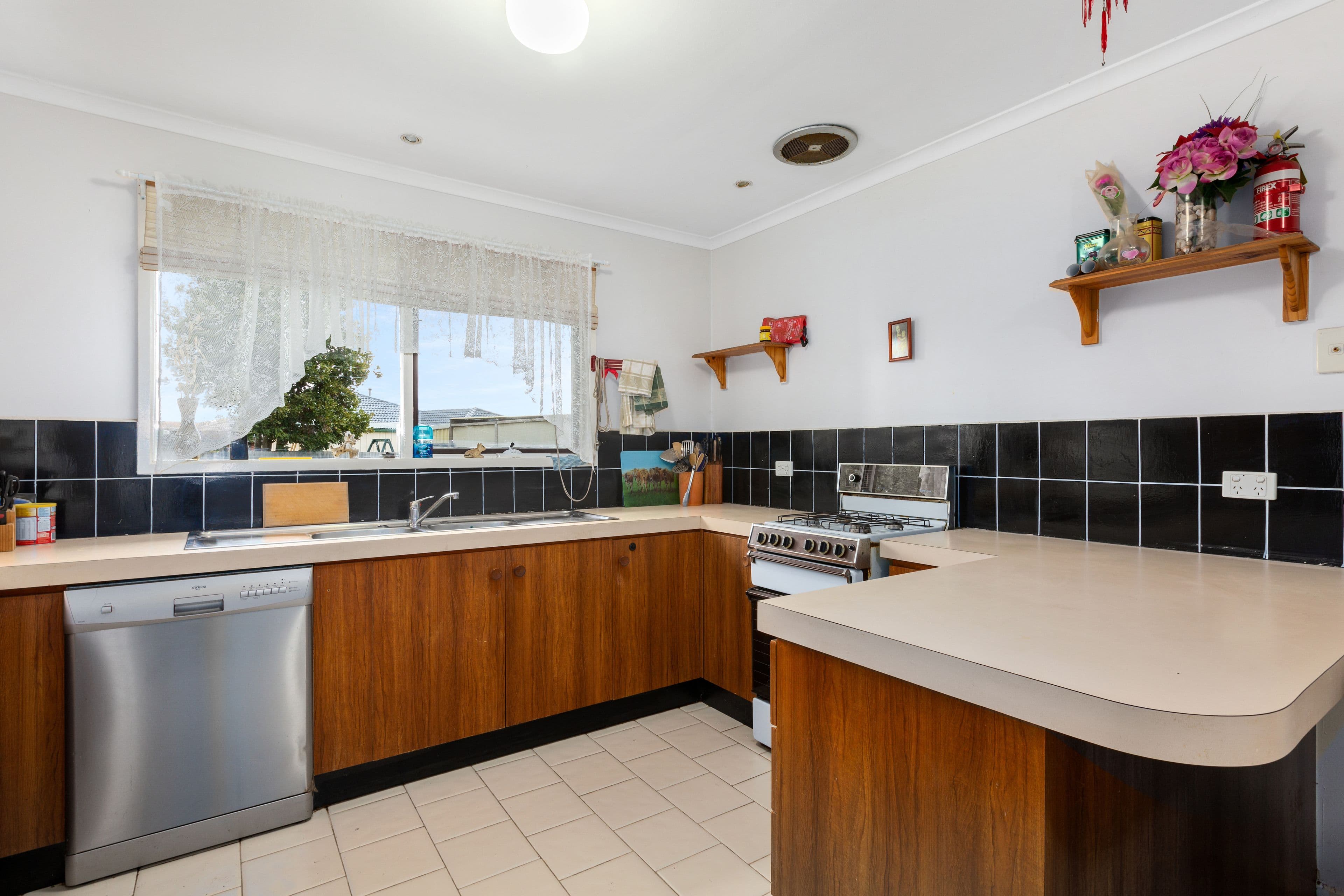 44 Broderick Road, Carrum Downs VIC 3201, Carrum Downs - Thumbnail 3