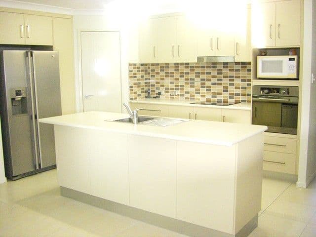 5 Turnbuckle Street, BUCASIA QLD 4750, Bucasia - Thumbnail 2