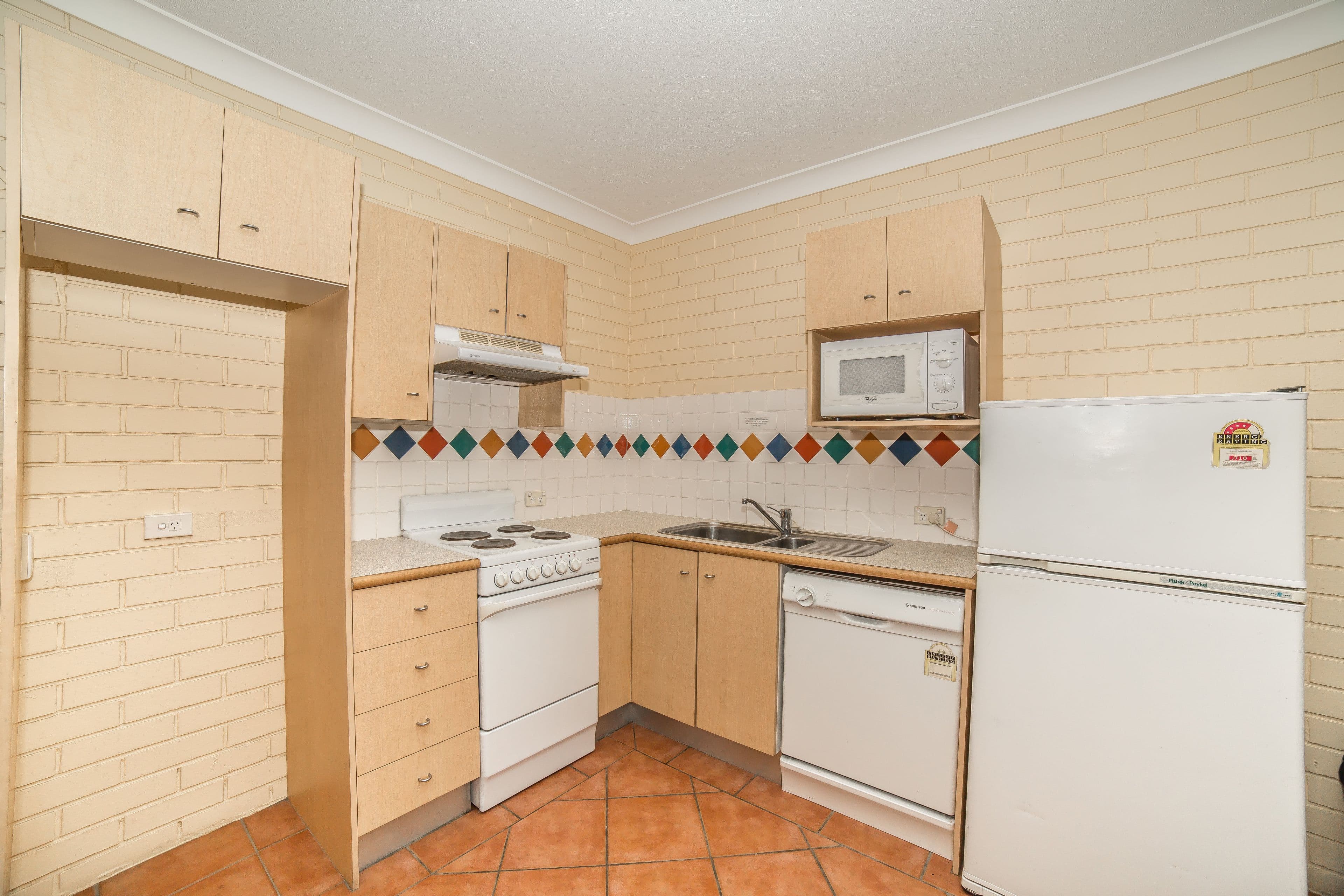 132 Marine Parade, Southport QLD 4215, Southport - Thumbnail 3