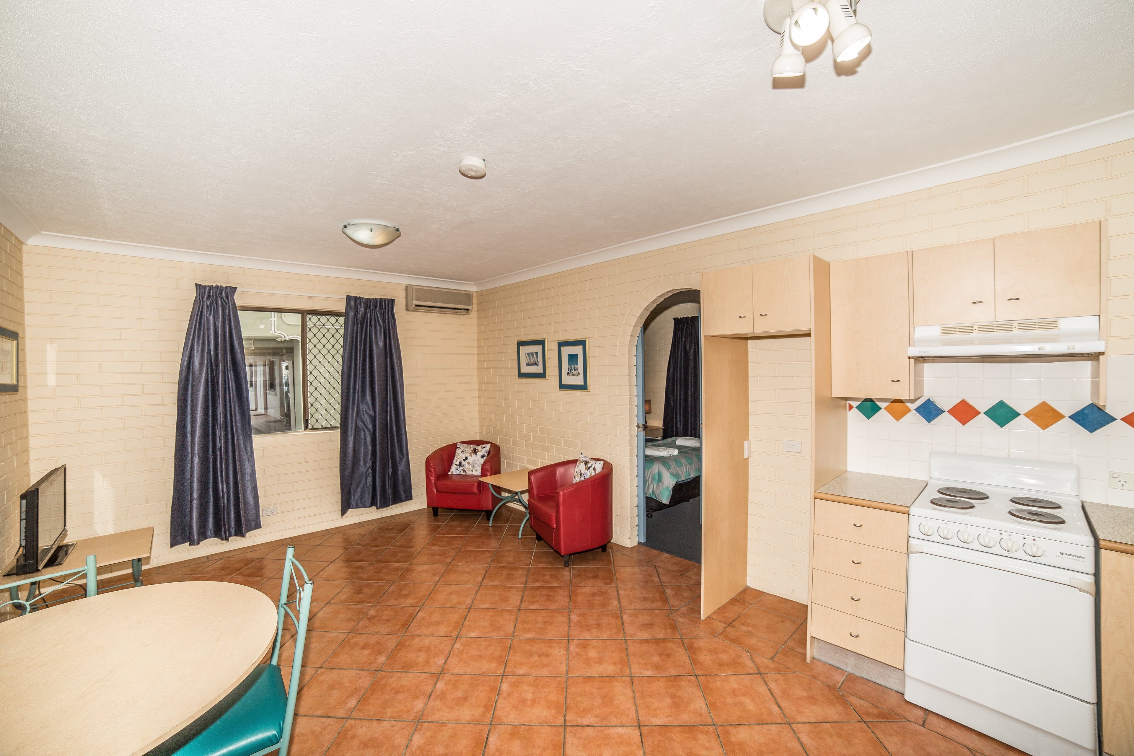 132 Marine Parade, Southport QLD 4215, Southport - Thumbnail 4