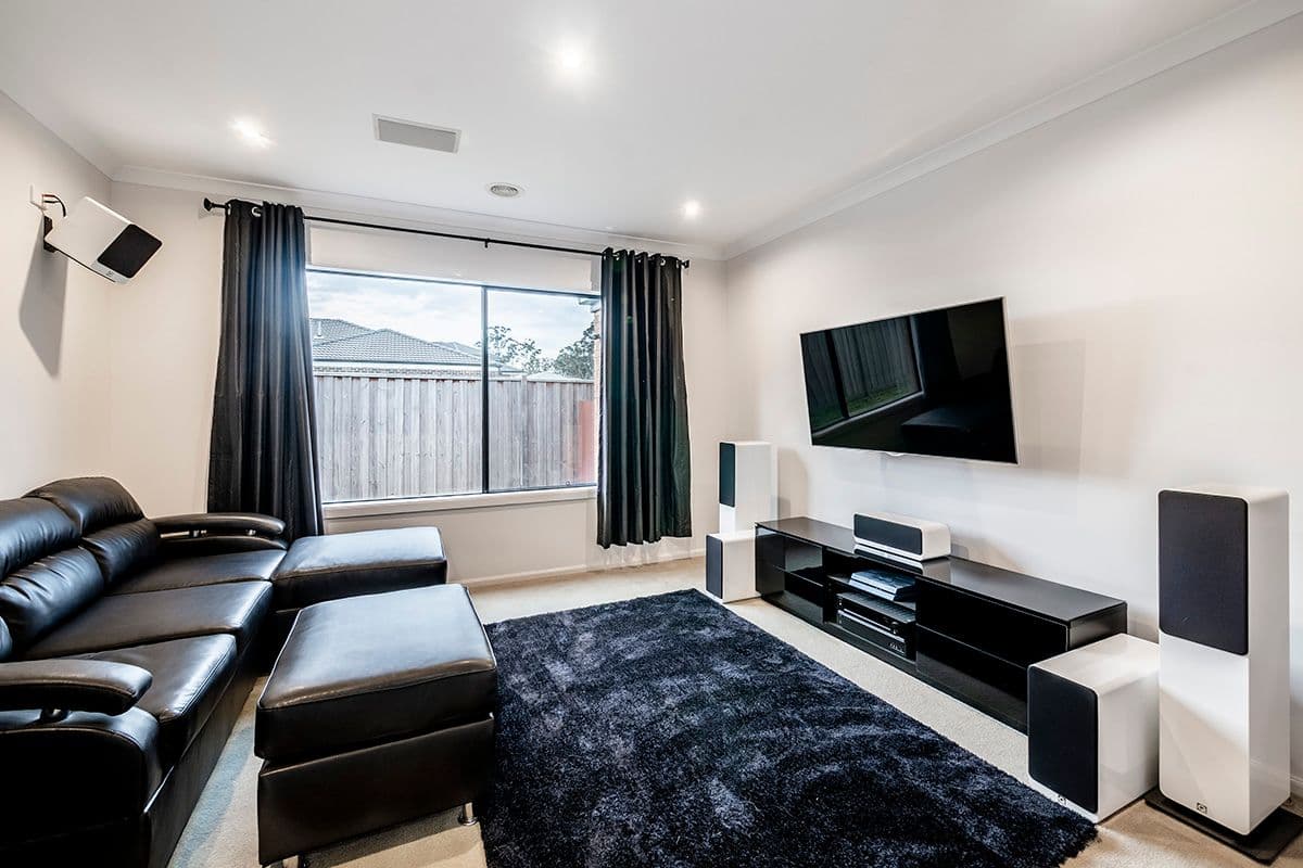 5 Barwon Street, Clyde North VIC 3978, Clyde North - Thumbnail 4