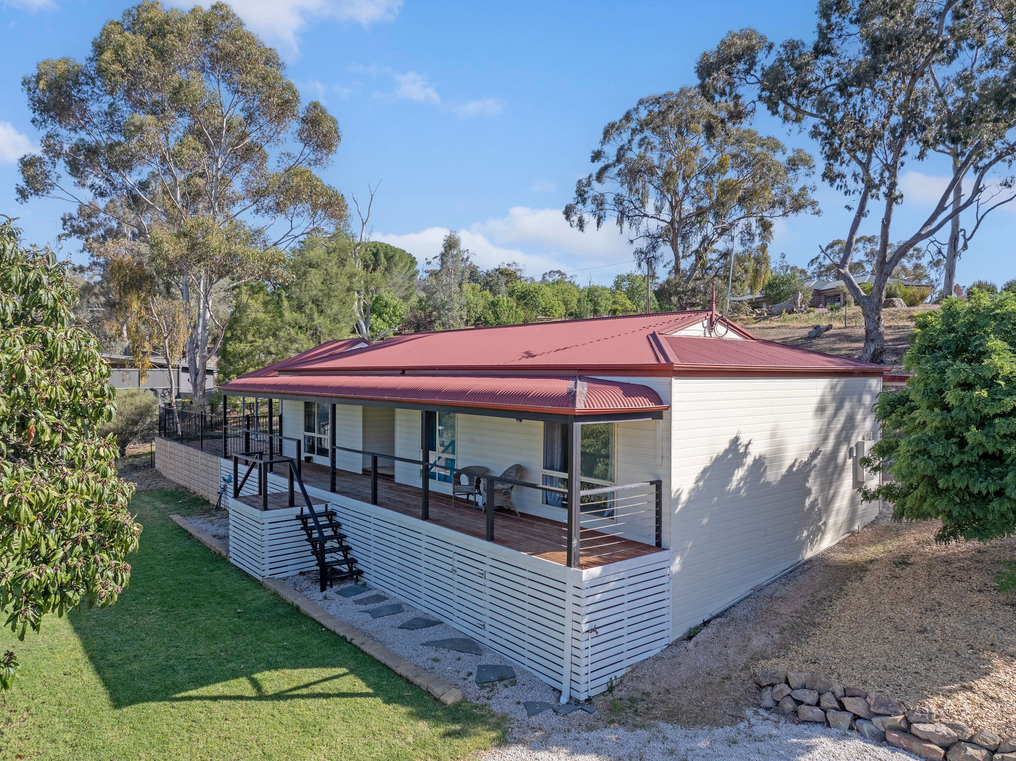 18 Blyth Road, Clare SA 5453, Clare - Image 1