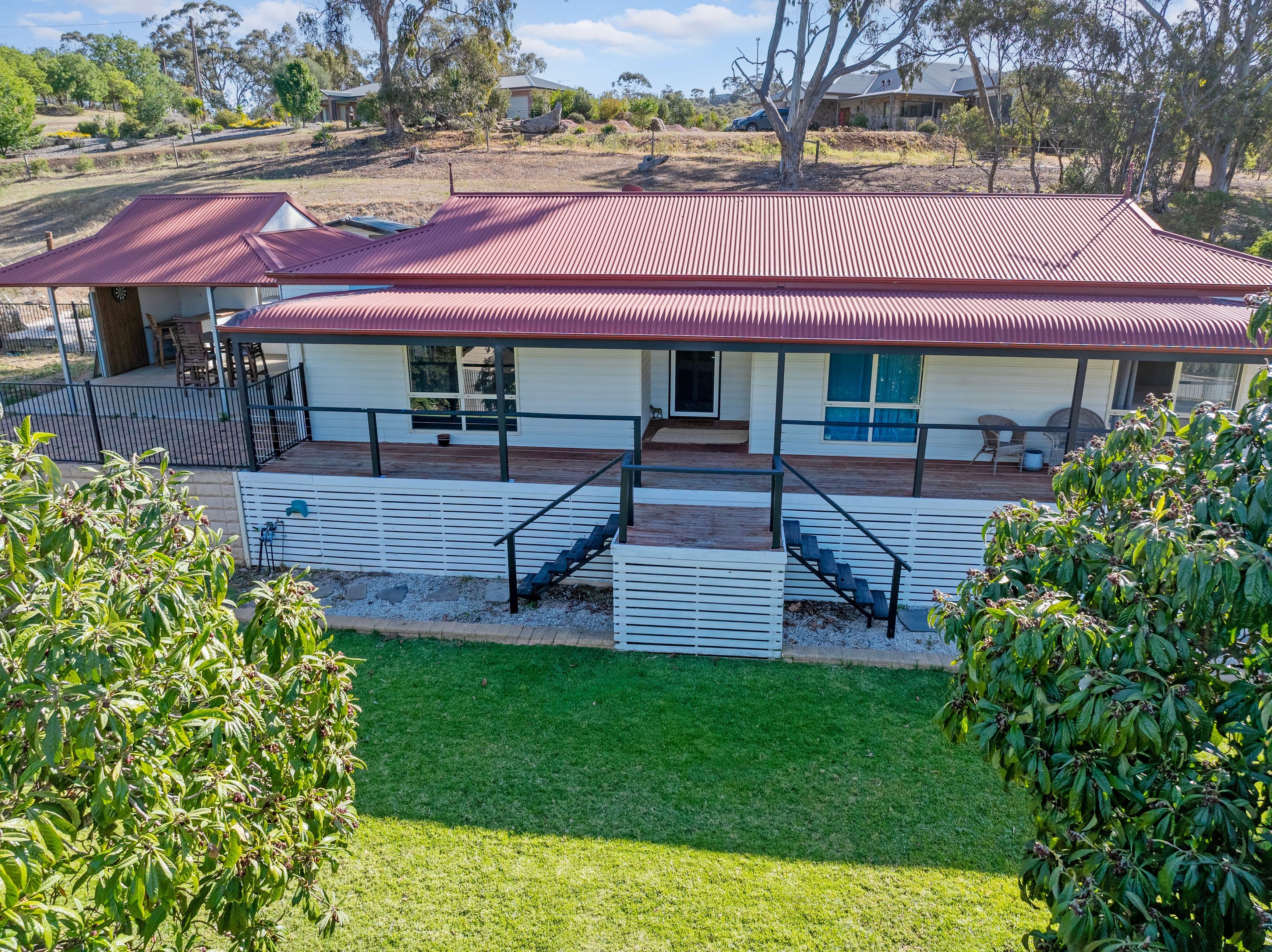 18 Blyth Road, Clare SA 5453, Clare - Thumbnail 2