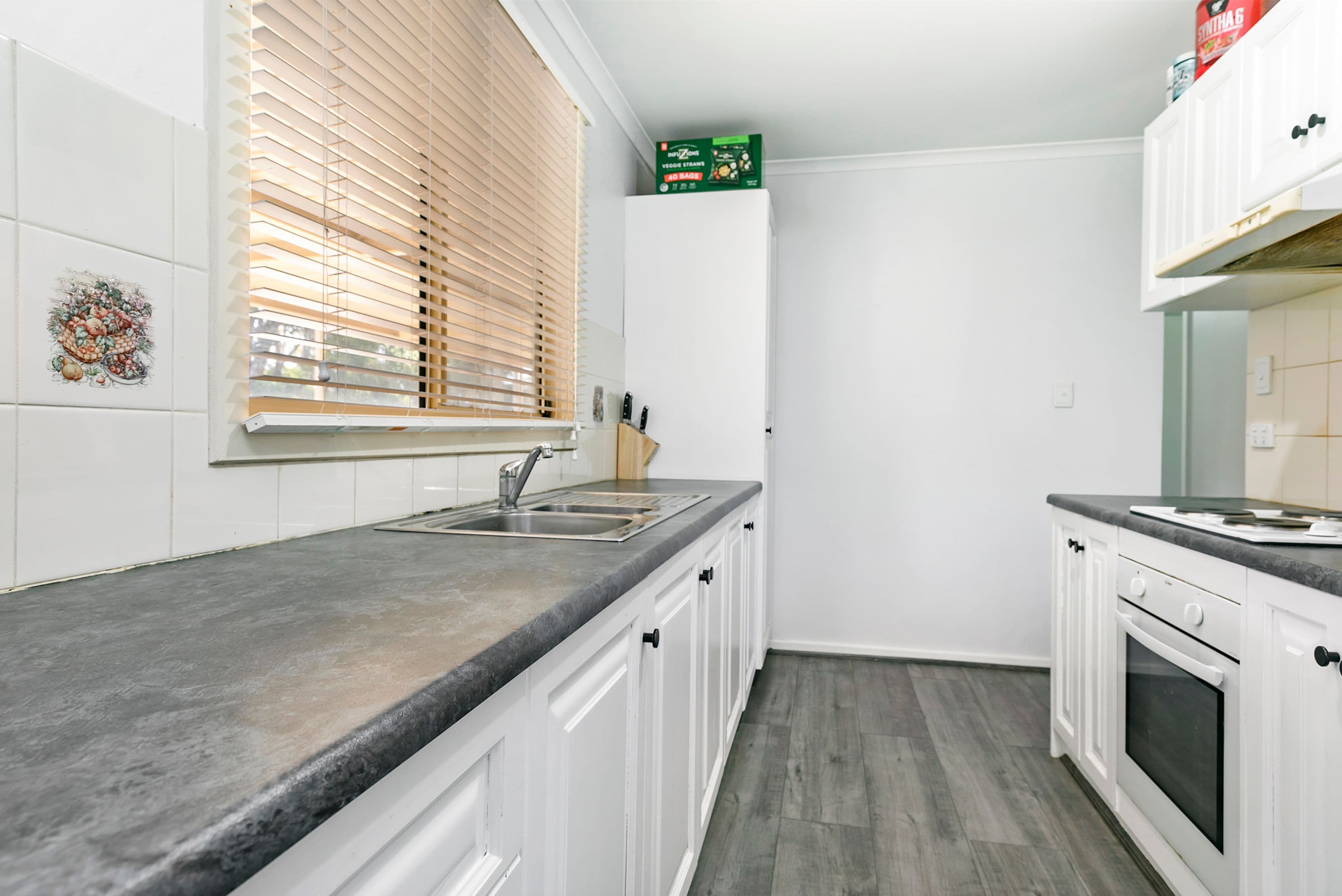 18 Blyth Road, Clare SA 5453, Clare - Thumbnail 5
