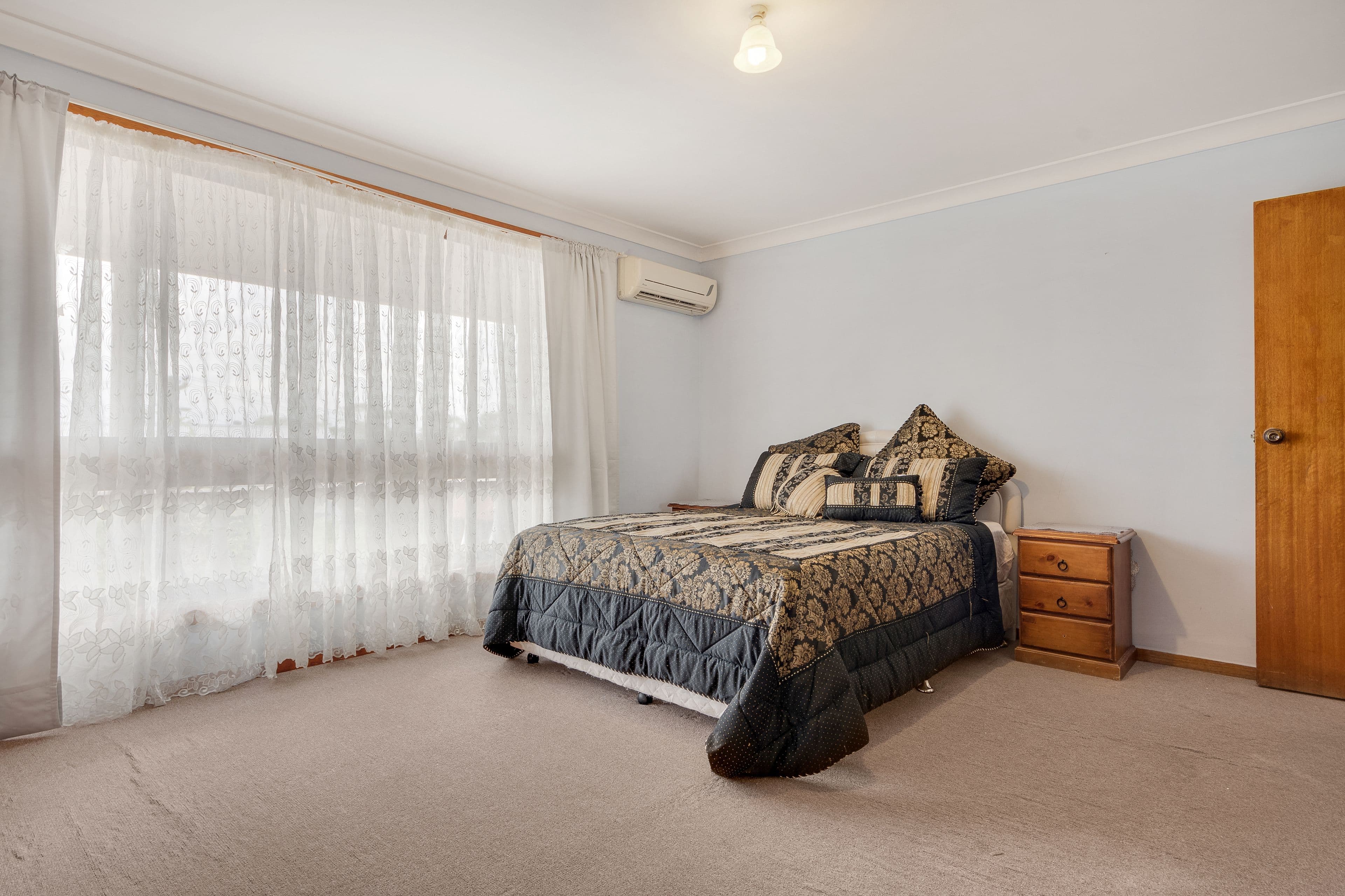 6 Lugarno Avenue, Leumeah - Thumbnail 6