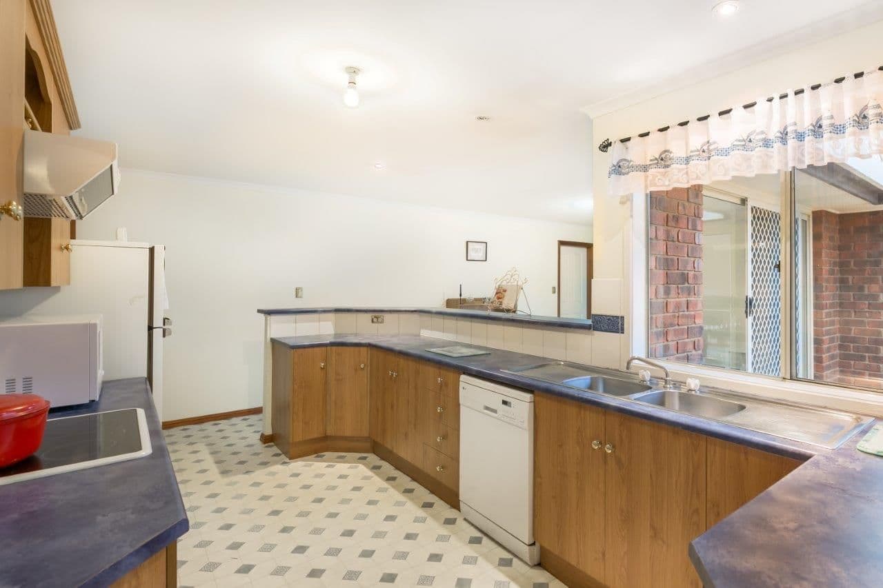 15 Spring Park Drive, Littlehampton SA 5250, Littlehampton - Thumbnail 6