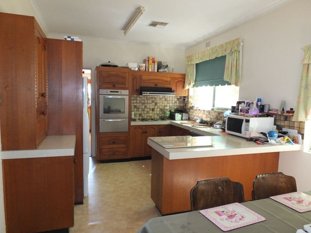 107 Taylor Street, KADINA SA 5554, Kadina - Thumbnail 2