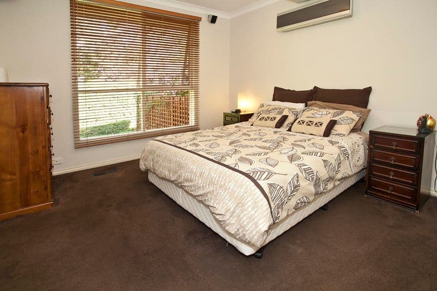 330 Thompsons Road, TEMPLESTOWE LOWER VIC 3107, Templestowe Lower - Thumbnail 2