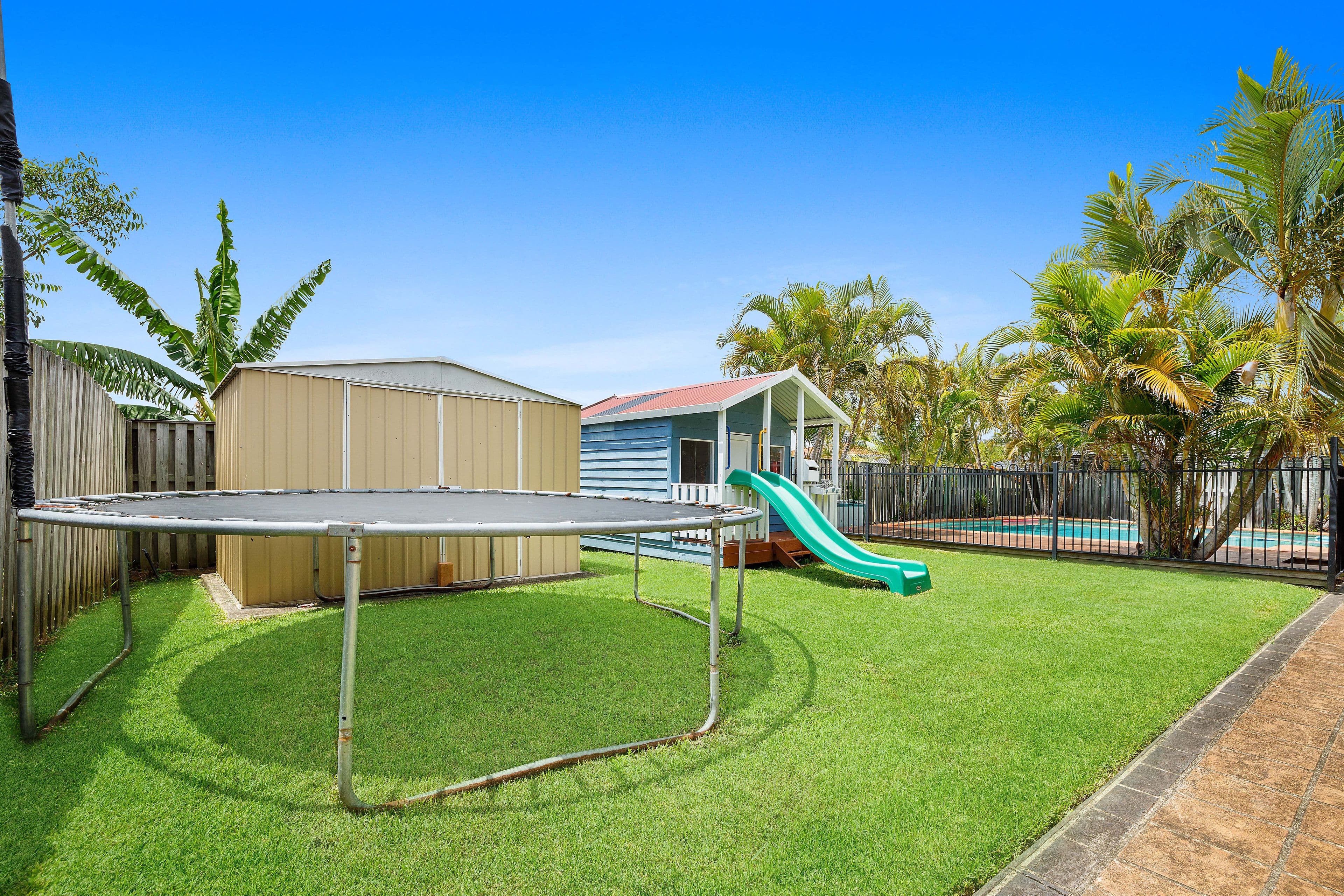 5 Robinia Court, Robina QLD 4226, Robina - Thumbnail 4