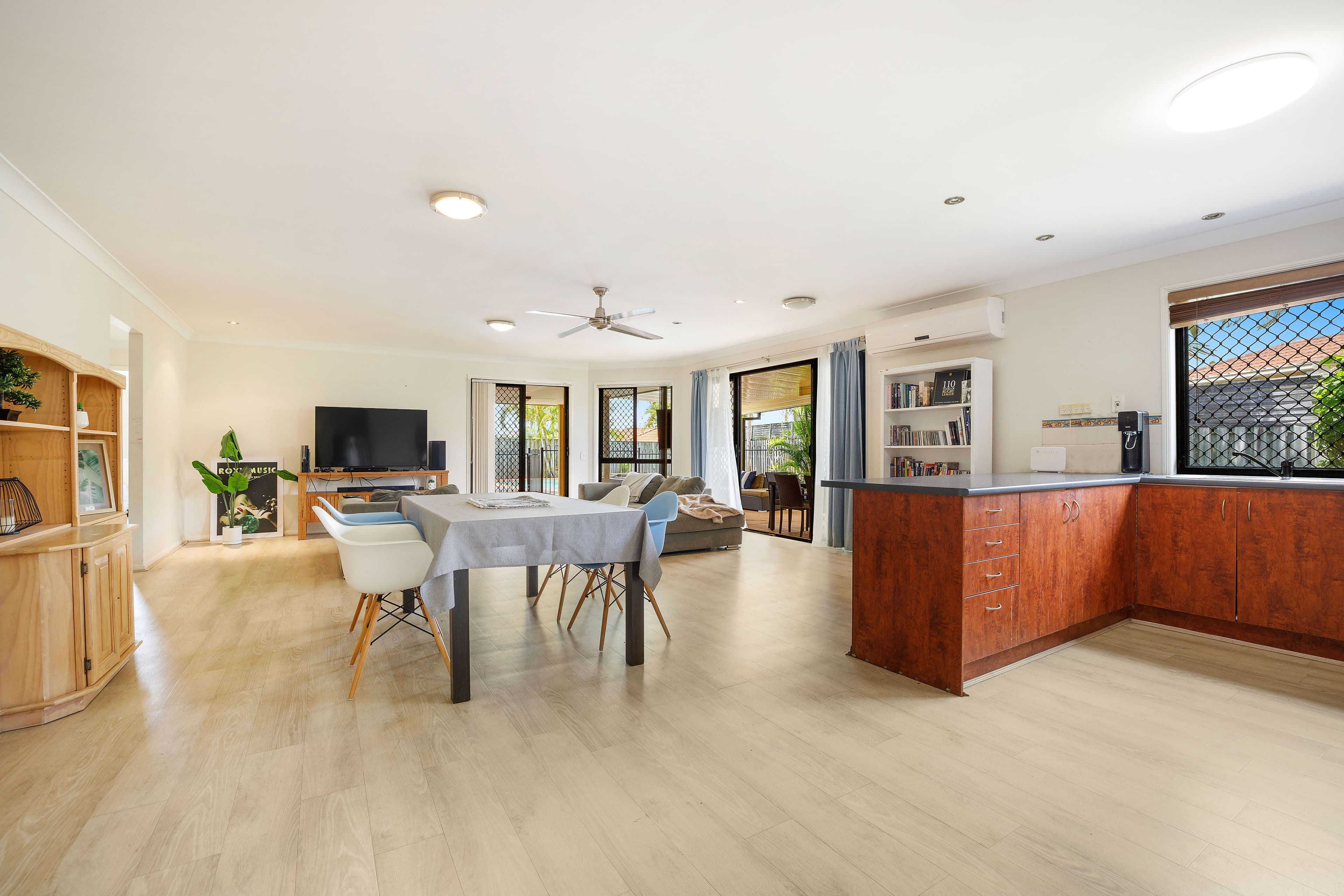 5 Robinia Court, Robina QLD 4226, Robina - Thumbnail 8