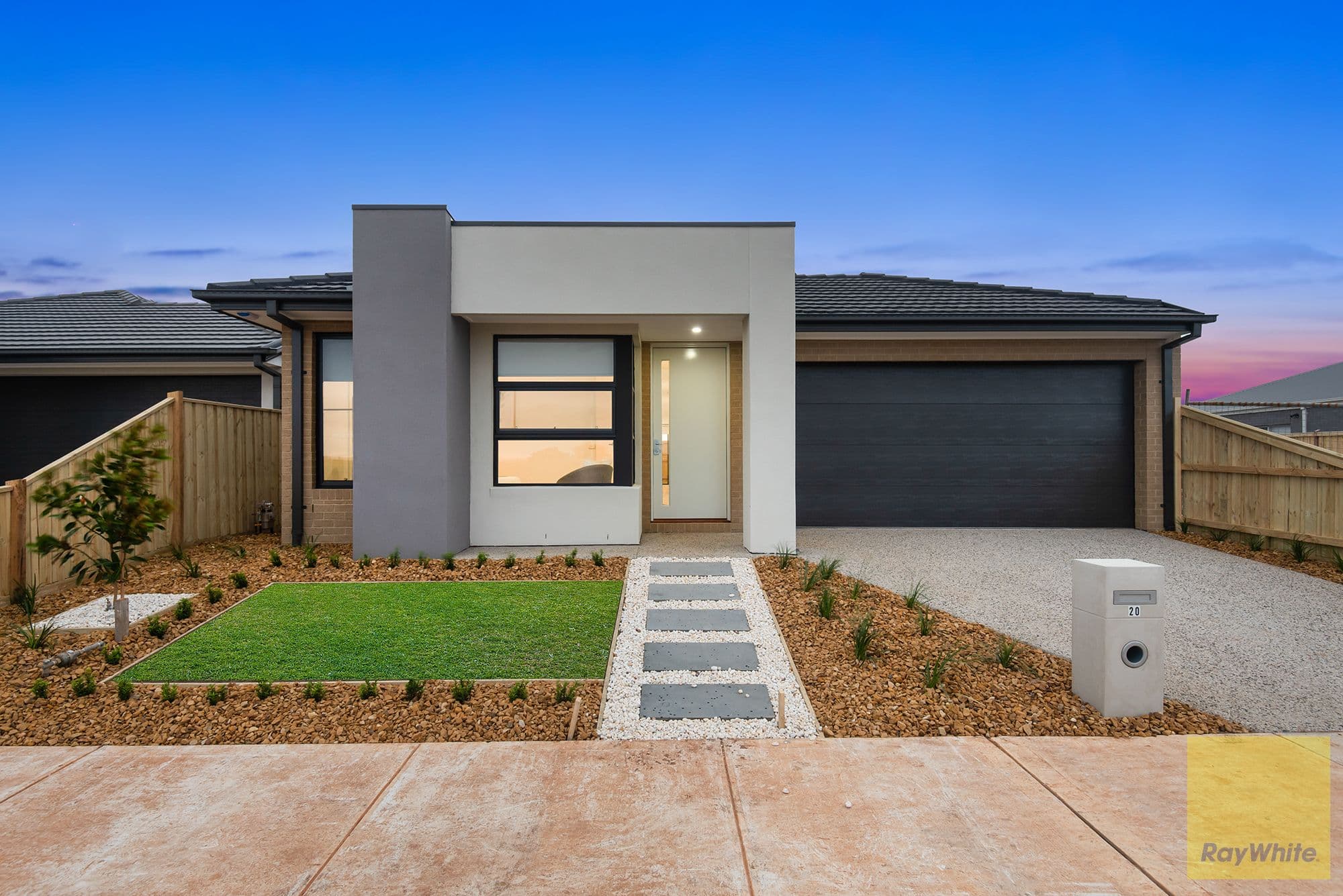 20 Roccella Avenue, Truganina VIC 3029, Truganina - Thumbnail 2