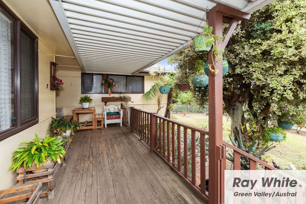 3 Naranghi Street, Busby - Thumbnail 2