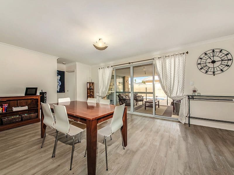 34 Blackwood Meander, YANCHEP WA 6035, Yanchep - Thumbnail 4