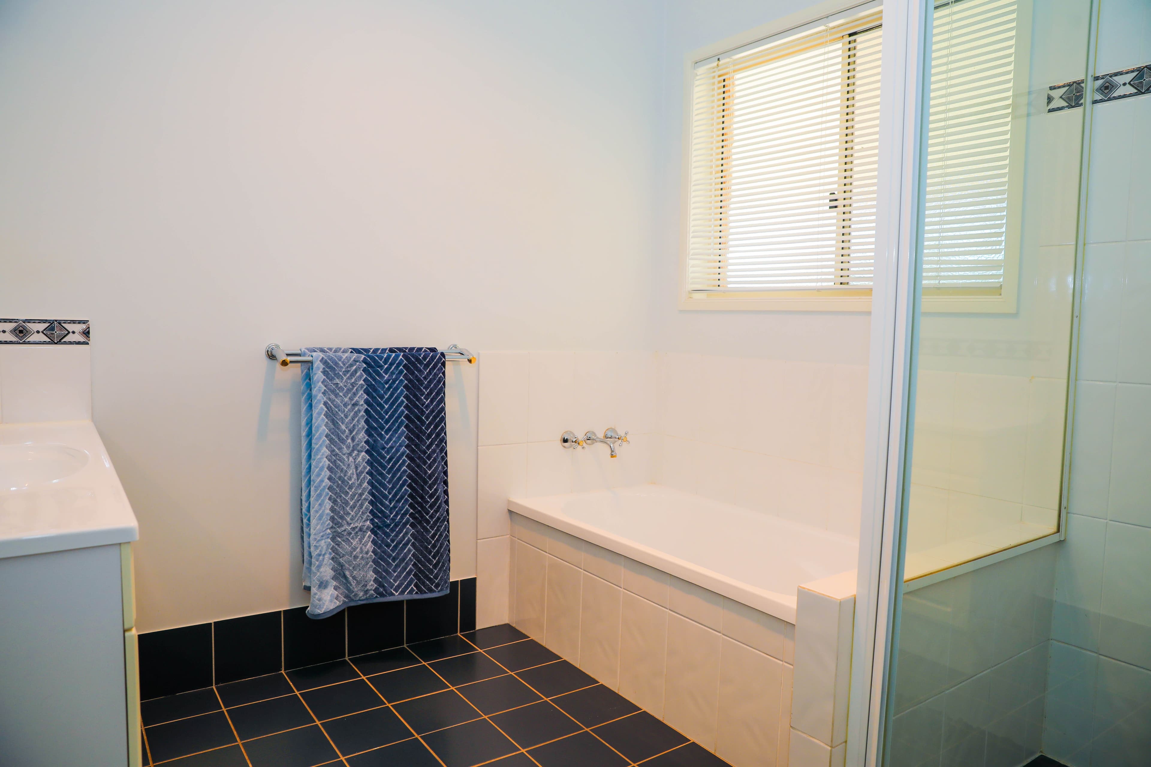 17 Thoroughbred Parade, Colkerri Estate, Dalby QLD 4405, Dalby - Thumbnail 5