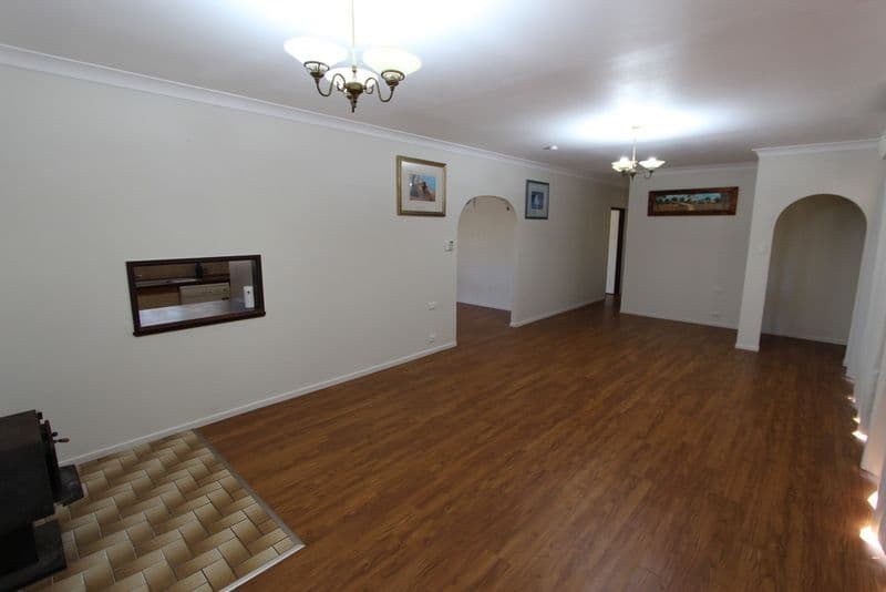 10-12 Eyre Street, Charleville QLD 4470, Charleville - Thumbnail 2