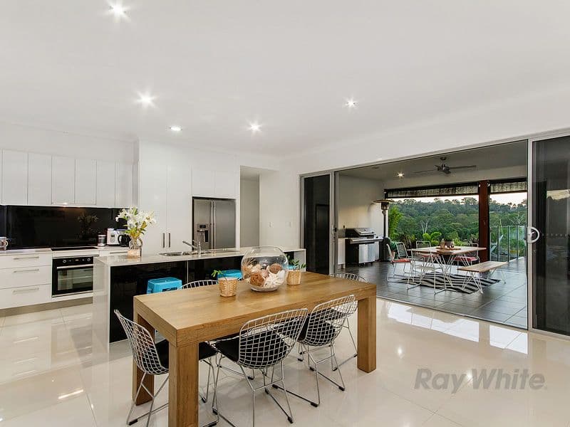 9 Macintosh Court, Ormeau Hills QLD 4208, Ormeau Hills - Thumbnail 4