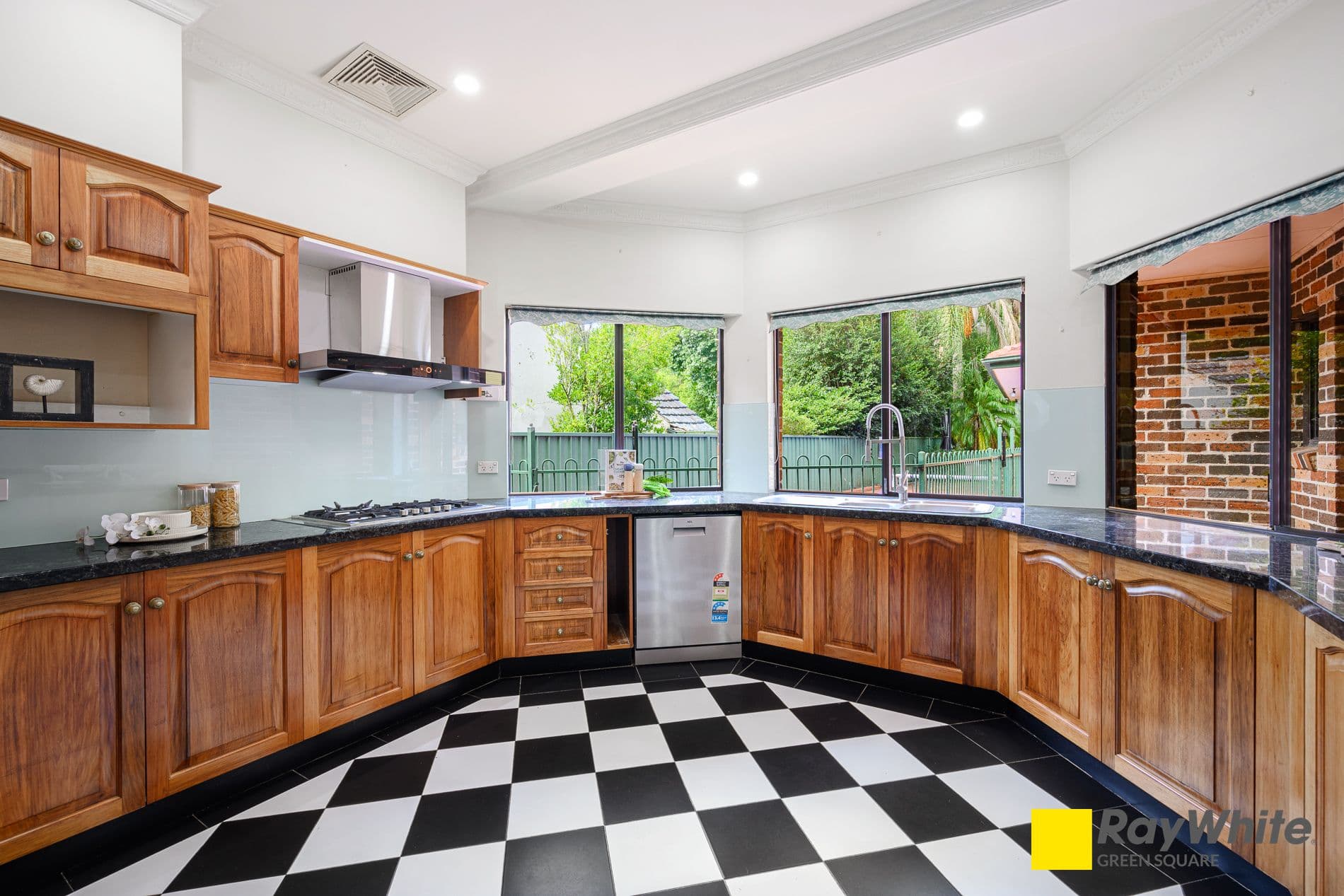 78 Lucinda Avenue, Wahroonga NSW 2076, Wahroonga - Thumbnail 5