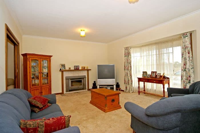 109 Burnside Road, BANNOCKBURN VIC 3331, Bannockburn - Thumbnail 3