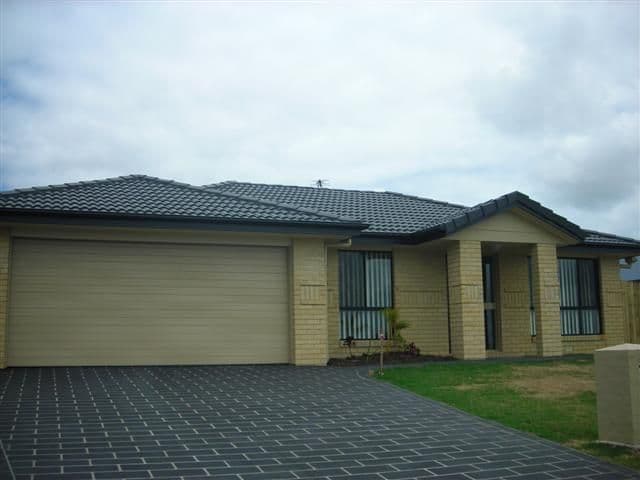 11 Bayridge Heights Drive, Nikenbah QLD 4655, Nikenbah - Image 1