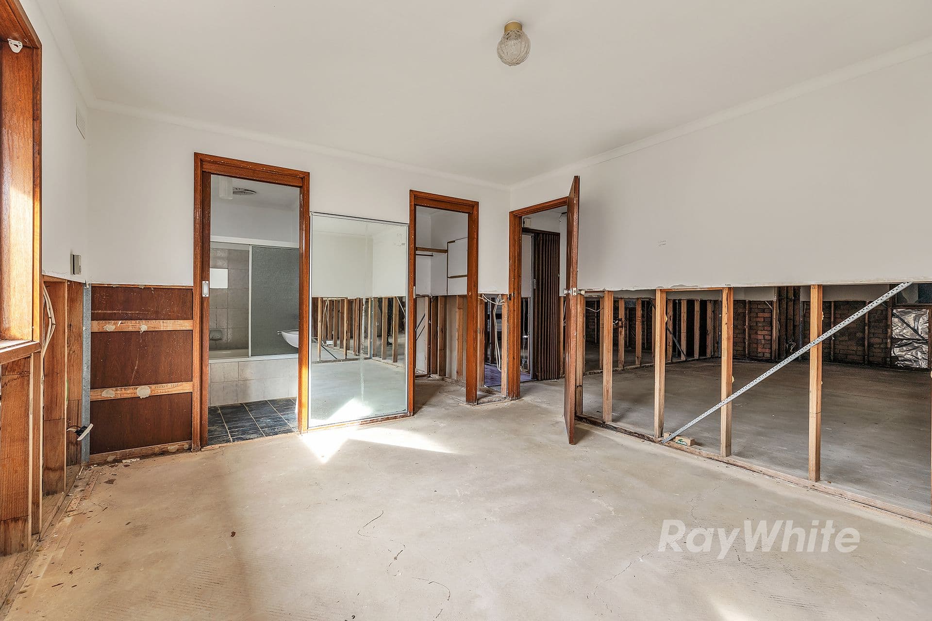 42 Queen Street, Rochester VIC 3561, Rochester - Thumbnail 4