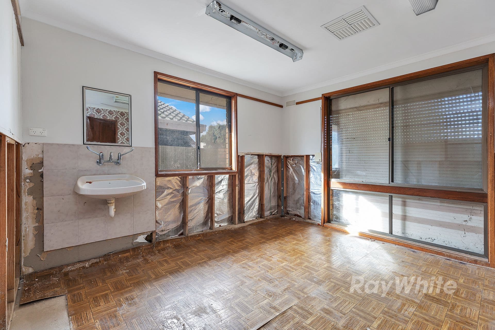 42 Queen Street, Rochester VIC 3561, Rochester - Thumbnail 7
