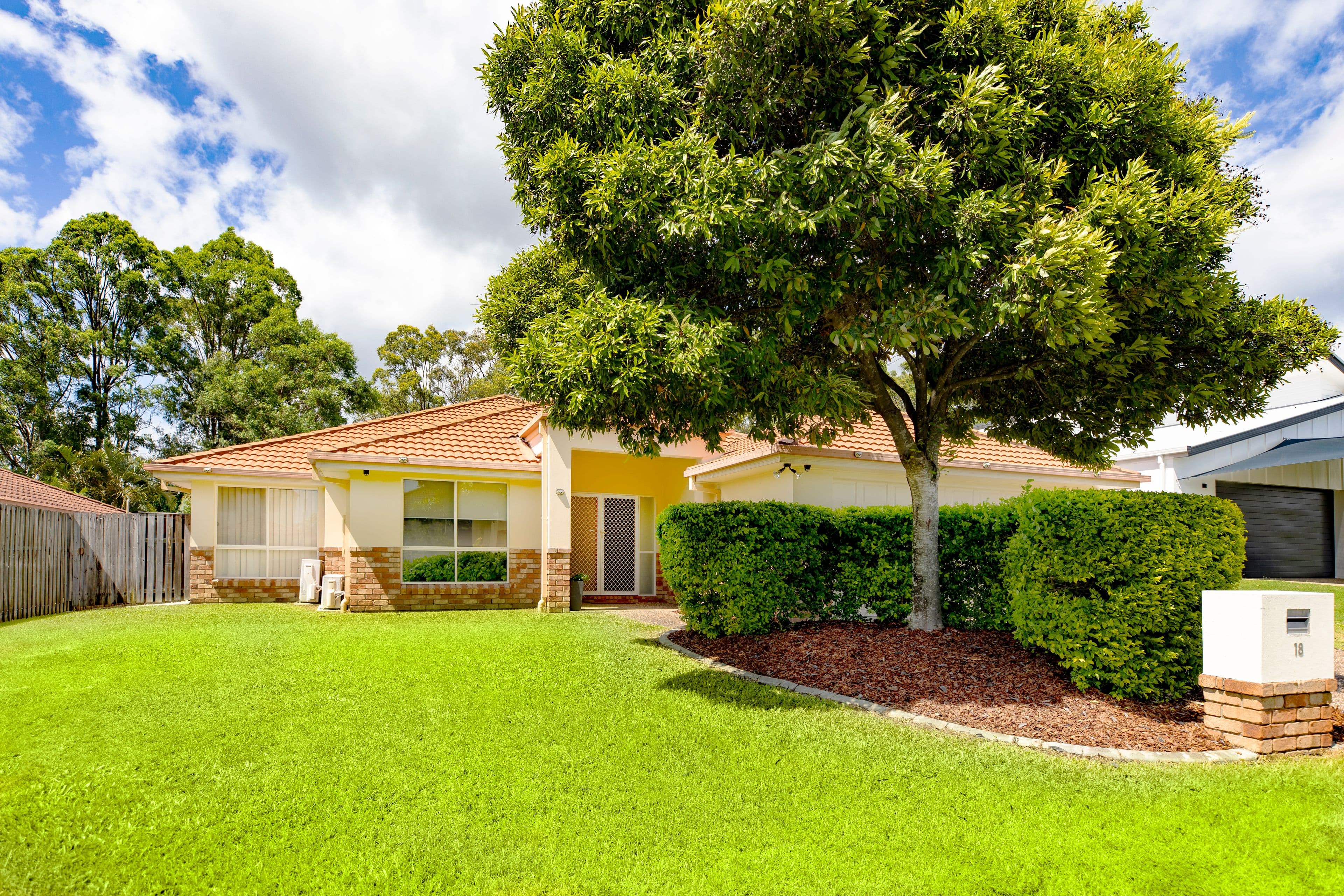 18 Broxbourne Place, Oxenford QLD 4210, Oxenford - Image 1