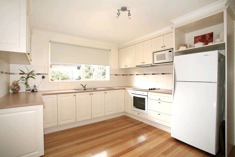 8 Ayton Court, NOBLE PARK NORTH VIC 3174, Noble Park North - Thumbnail 4