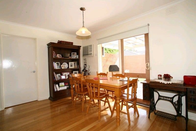 8 Ayton Court, NOBLE PARK NORTH VIC 3174, Noble Park North - Thumbnail 7